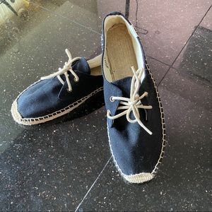 soludos canvas derby lace up shoes
